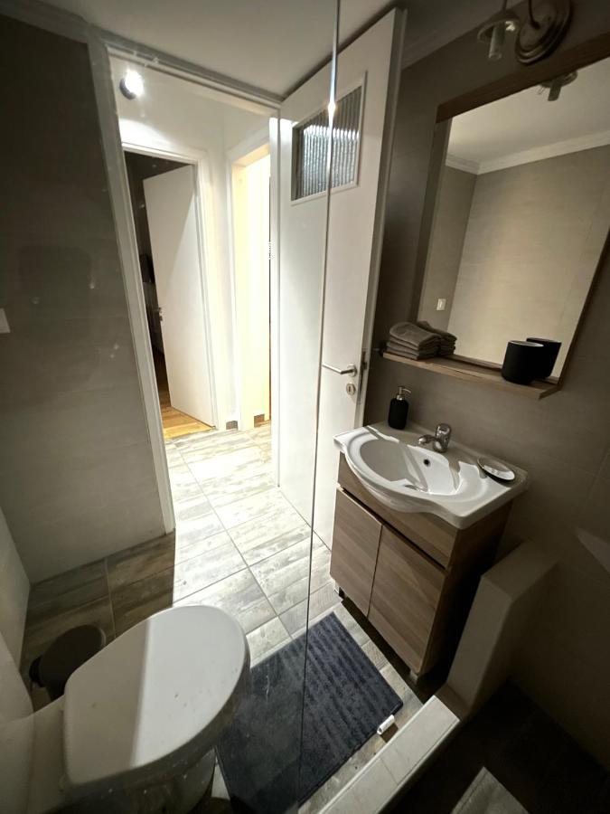 Olympic Hadrian Apartment Next To Acropolis Atenas Exterior foto